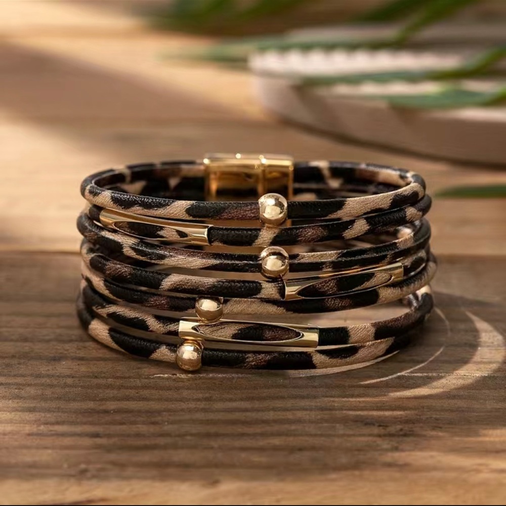 Bracelet Leopard Print PU Leather Multi Rows Bracelet Gold Tone Magnetic Clasp